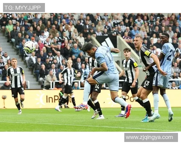 英超精彩对决:里昂与多特蒙德战成平局绝杀瞬间引发全场狂欢